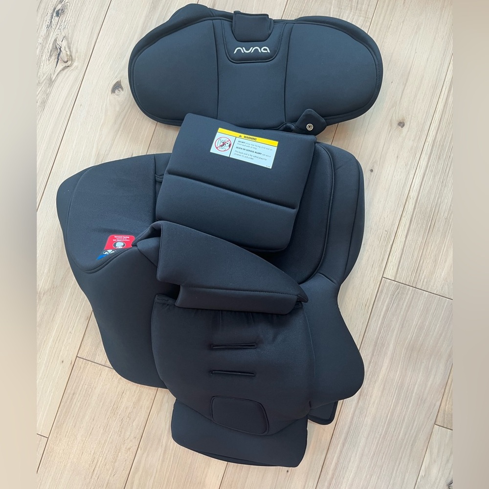 Nuna Black Car Seat Insert